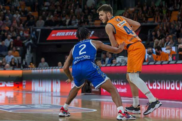 多点进攻 多点进攻