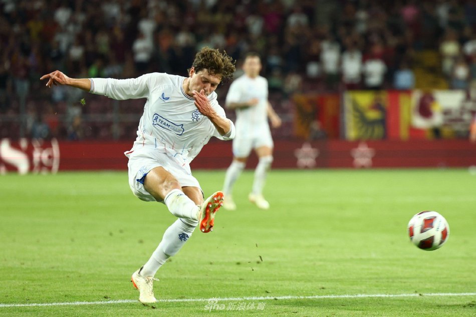 员提供榜样 员提供榜样