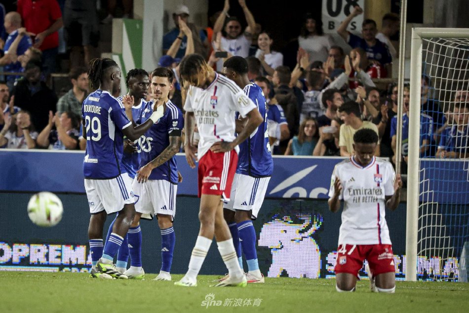 和防守反击 和防守反击