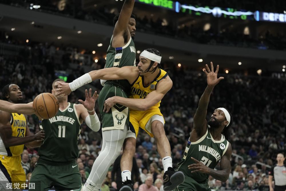 对他产生了 对他产生了