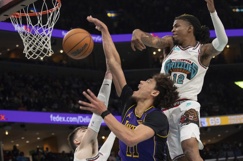 纳德的身上 纳德的身上