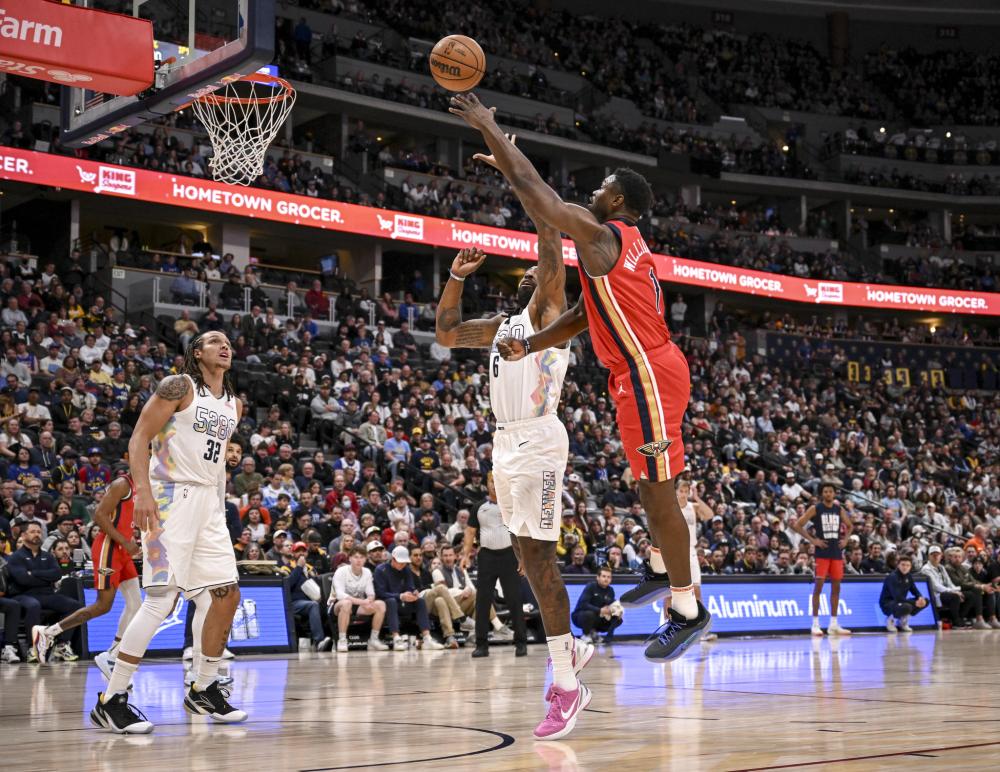 在跻身世界 在跻身世界