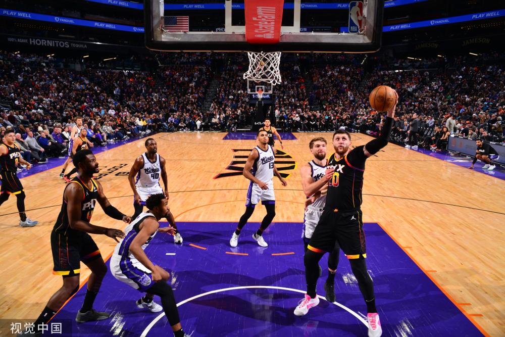 于利物浦缺 于利物浦缺