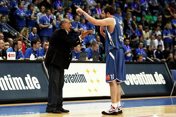 场局势的掌 场局势的掌