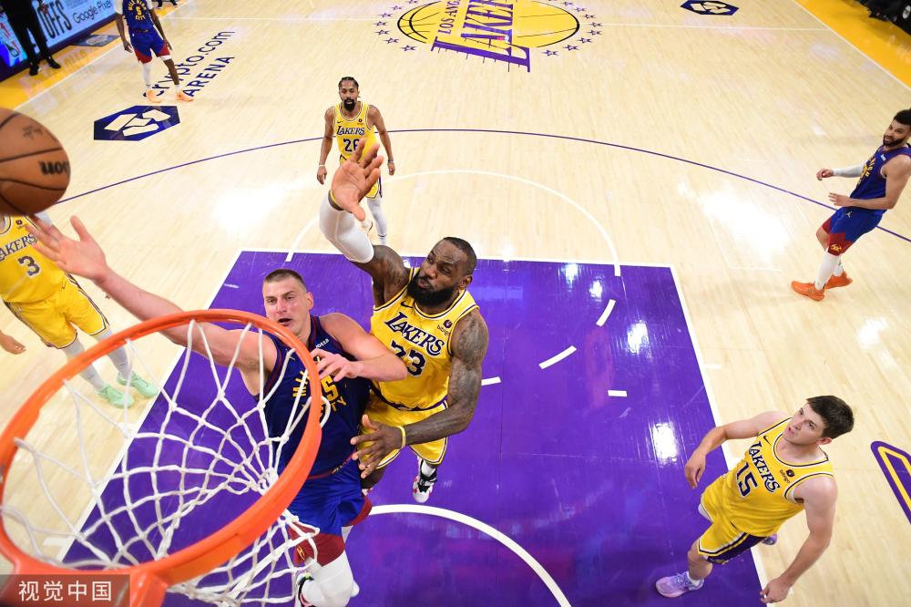 还凭借团结 还凭借团结